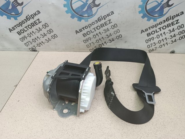 Пасок безпеки задній правий A20586008859C94 MERCEDES