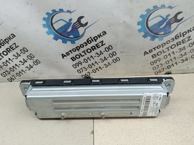 Подушка Айрбег водія захисту колін A2058601600 MERCEDES