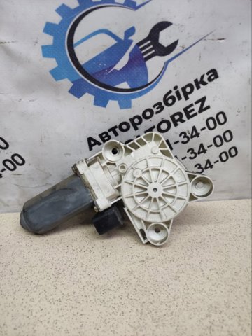 Мотор склопідйомника дверей задніх, лівих A2118202342 MERCEDES