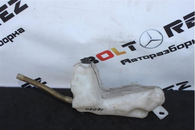 Водяний бачок омивача фар A2118602160 MERCEDES