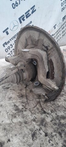 Цапфа поворотна ліва A2123500141 MERCEDES