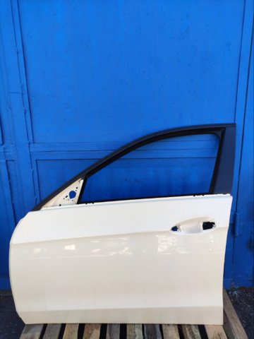Водійські двері A2127205300 MERCEDES