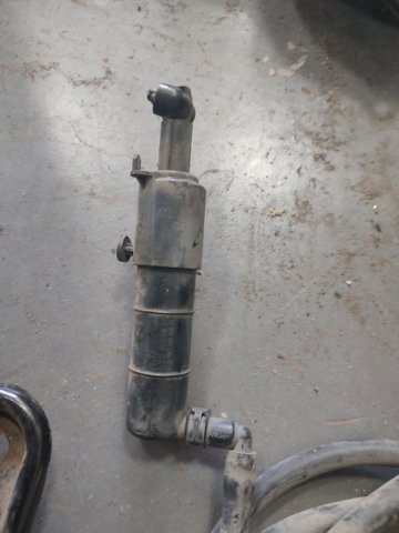 Форсунка омивача фари передньої, лівою A2128600147 MERCEDES