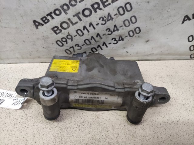 Піропатрон петлі капота A2129067801 MERCEDES