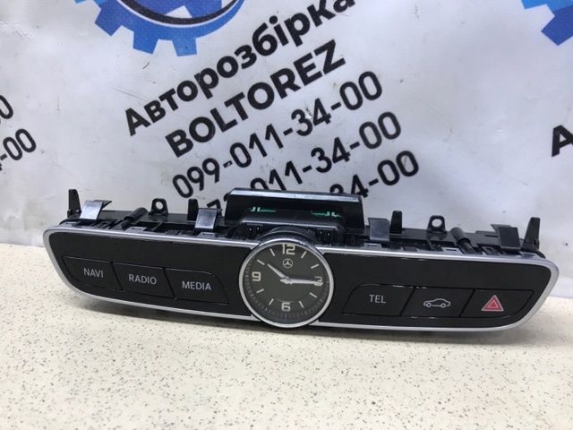 Блок кнопок центральної консолі A2139054603 MERCEDES