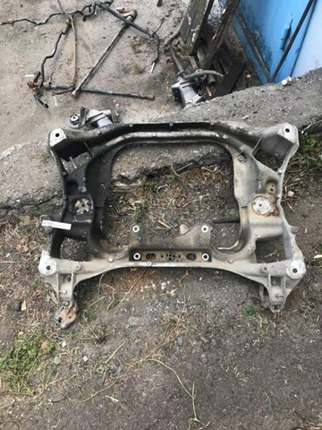 Передня балка A2206280257 MERCEDES