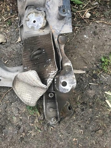 Підрамник передній A2206280757 MERCEDES