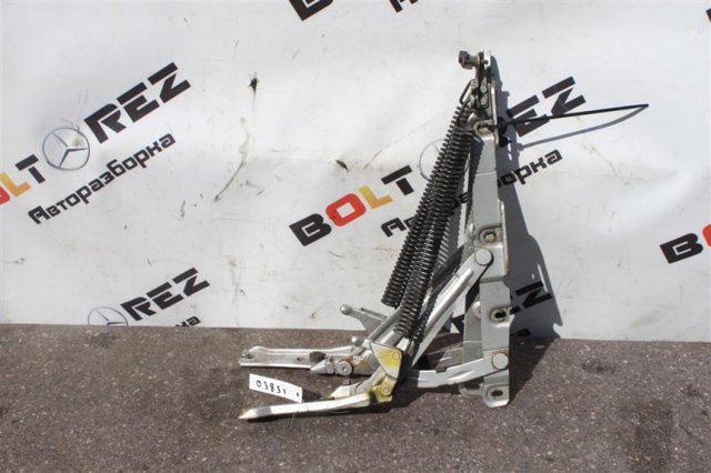 Шарнір кришки багажника A2207500287 MERCEDES