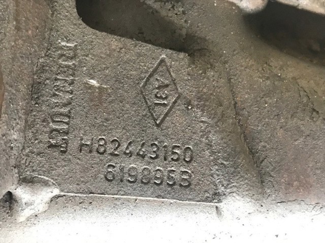 Завіса кришки багажника A2207500787 MERCEDES