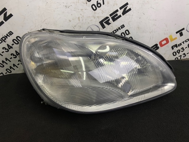 Фара передня права A2208200861 MERCEDES