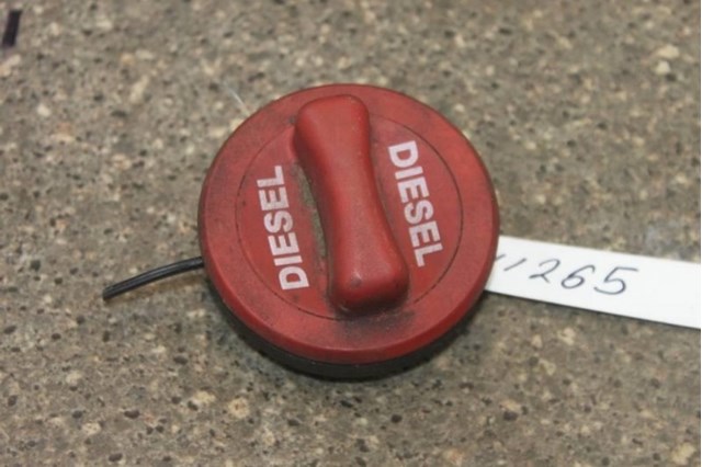 Пробка паливного бака A2214700905 MERCEDES