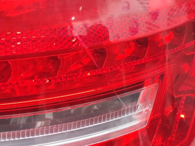 Задній правий стоп A2218201464 MERCEDES
