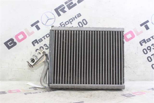 Охолоджувач повітря A2218300158 MERCEDES
