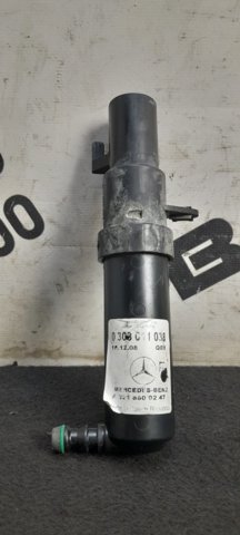 Сопло омивача фари передньої, правої A2218600247 MERCEDES