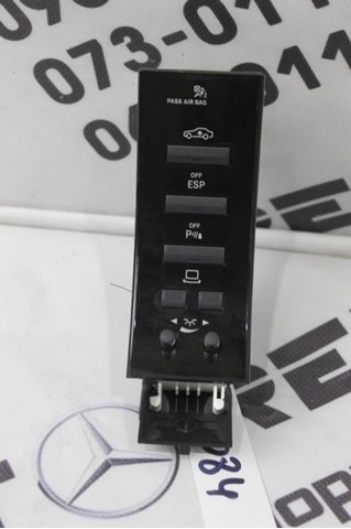 Блок кнопок центральної консолі A2218701758 MERCEDES