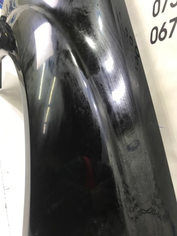 Переднє праве крило A2218800218 MERCEDES