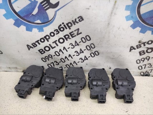 Привід системи автоматичного управління обігрівачем A2219066900 MERCEDES