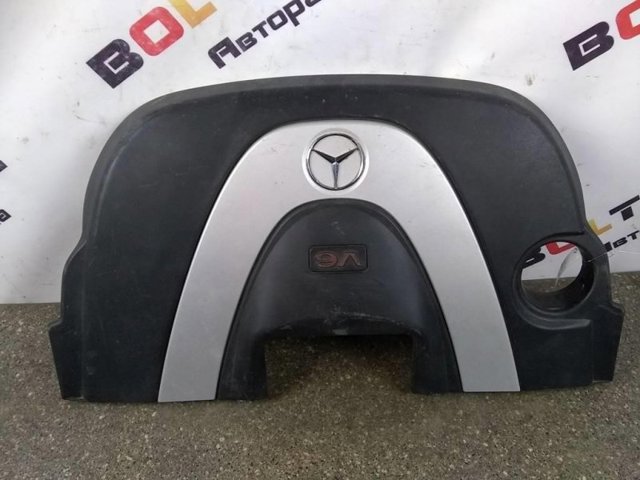Кришка двигуна декоративна A2720100367 MERCEDES