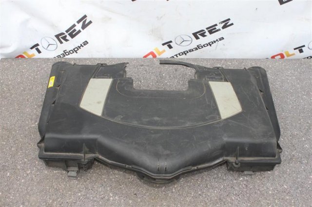 Корпус повітряного фільтра A2730901001 MERCEDES
