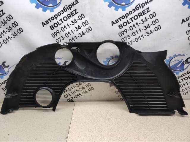 Кришка двигуна декоративна A2750100367 MERCEDES