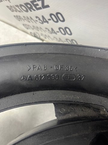 Колектор впускний A6120900337 MERCEDES