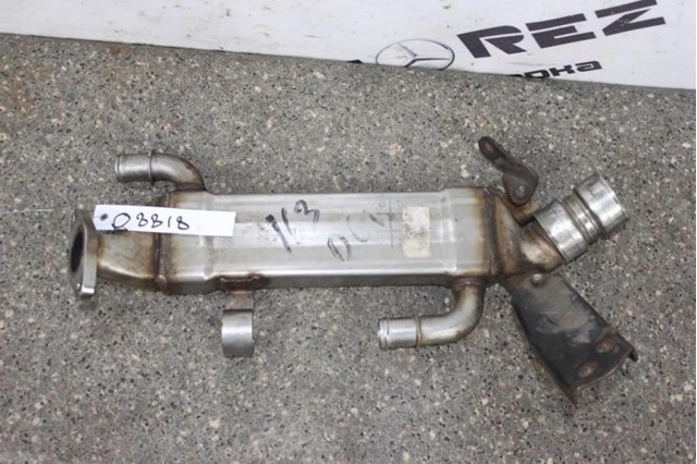 Радіатор системи рециркуляції ОГ A6121420079 MERCEDES