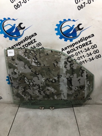 Скло передньої правої двері A6387200420 MERCEDES