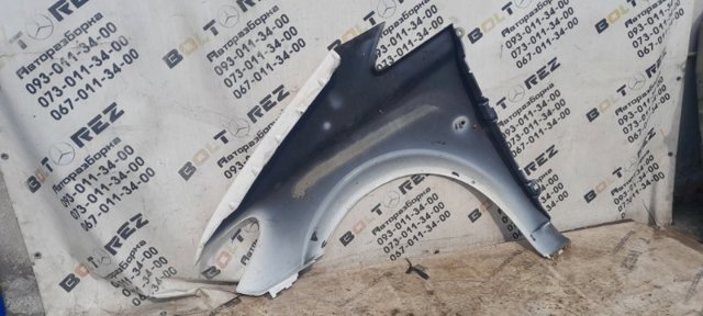Переднє праве крило A6398800700 MERCEDES