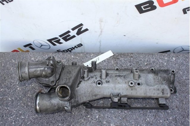 Колектор впускний, правий A6420901137 MERCEDES