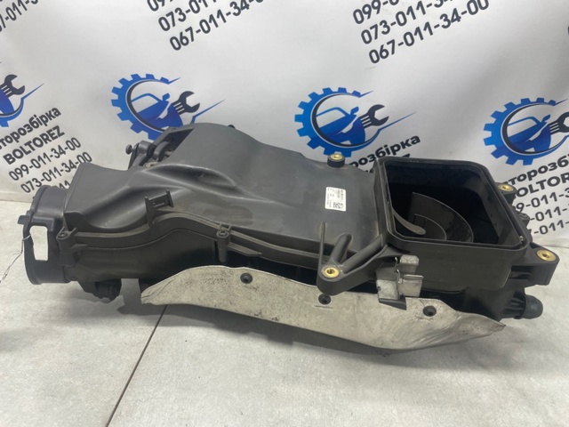 Коробка фільтра A6510902501 MERCEDES