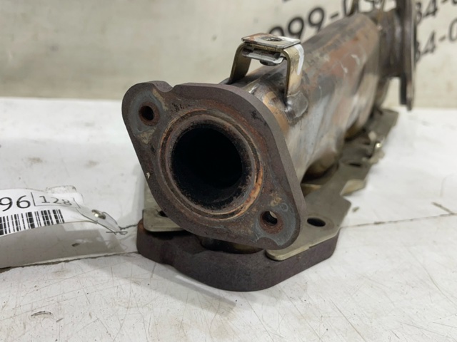 Колектор випускний A6511400909 MERCEDES