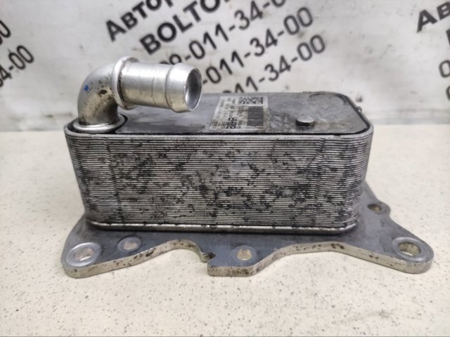 Радіатор масляний A6511801165 MERCEDES