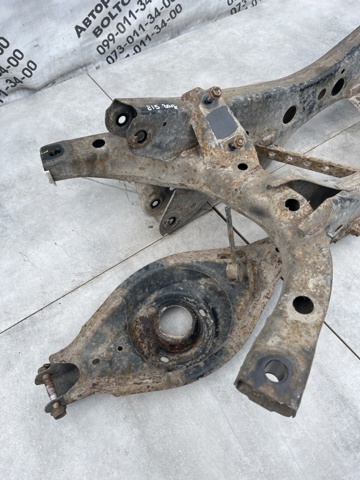 Балка задньої підвіски поперечна B45C2880XA MAZDA