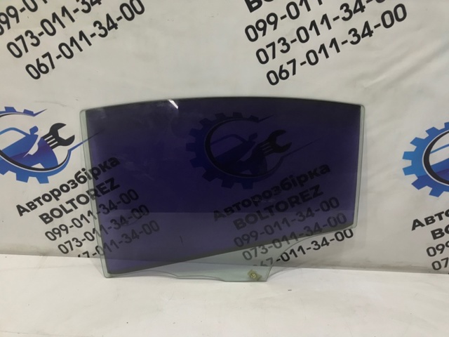 Скло заднє ліве BHN173510A MAZDA