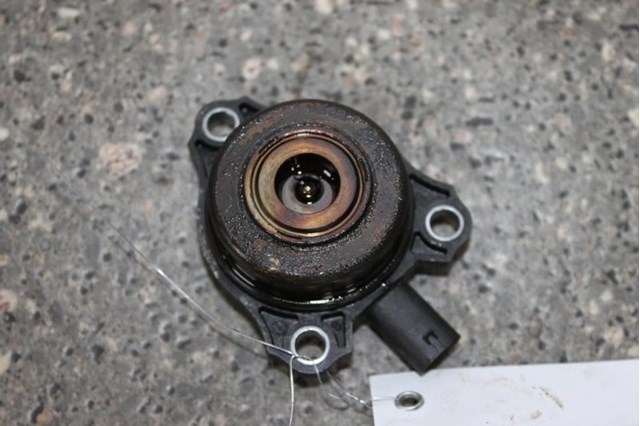 Замок задніх дверей, лівих BP4K73310B MAZDA