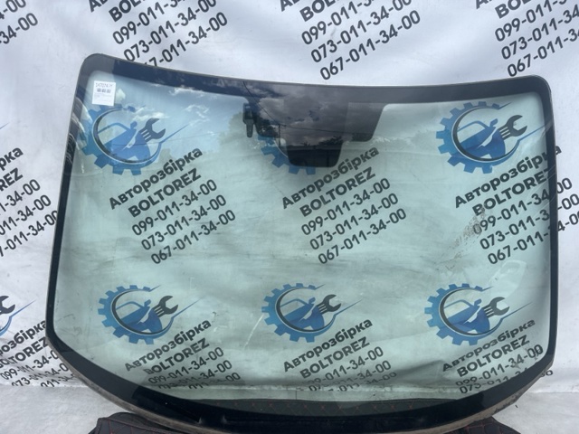 Вітрове скло BR5K63900A MAZDA