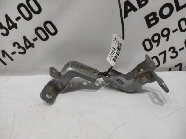 Петля заднтої двері, правої D46172210A MAZDA