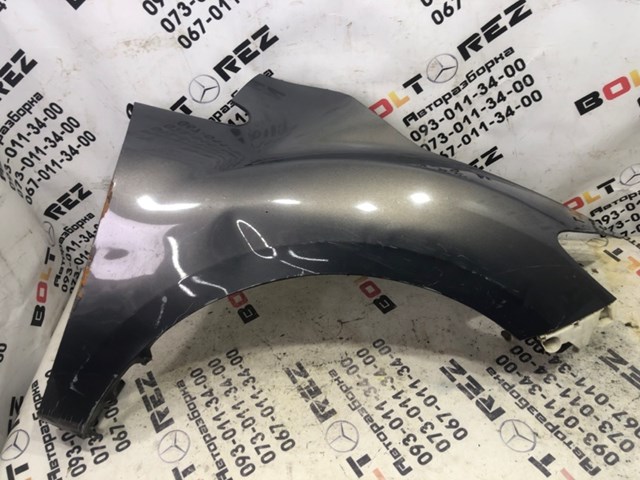 Переднє праве крило EG2152110F MAZDA