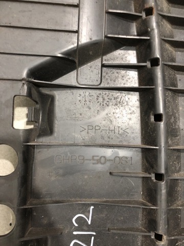 Обвіс бампера GHP9500S0A MAZDA
