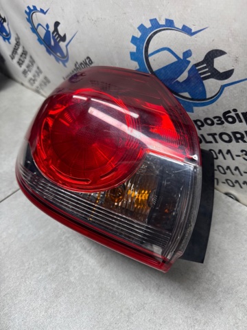 Стоп задній GHP951160A MAZDA