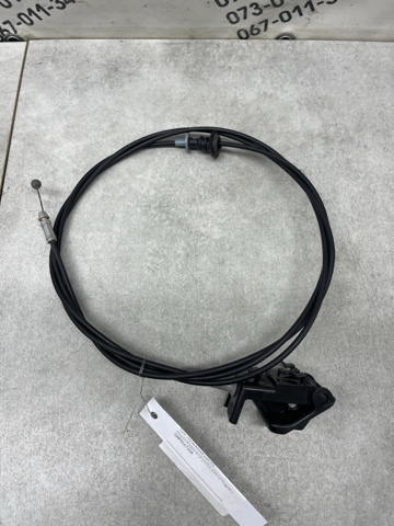 Трос відкривання капота GHP956720A MAZDA