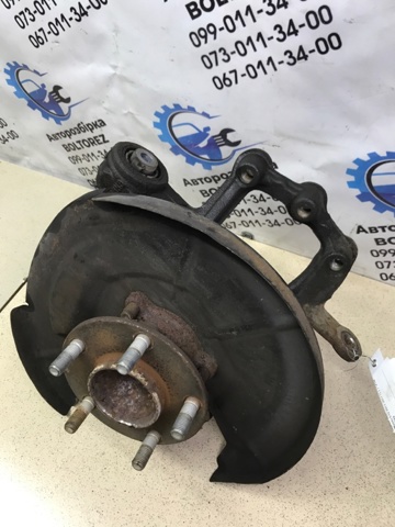 Цапфа поворотна ліва GHR12612XA MAZDA