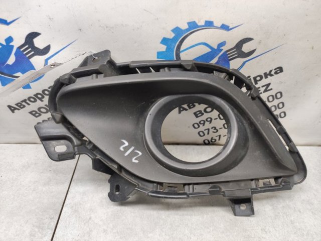 Решітка протитуманних фар ліва GHR450C21 MAZDA