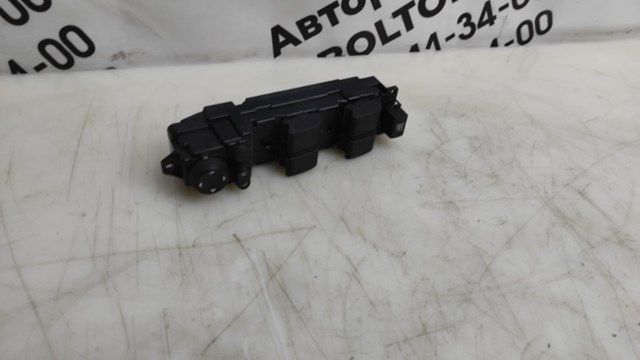 GS8S66350A Mazda