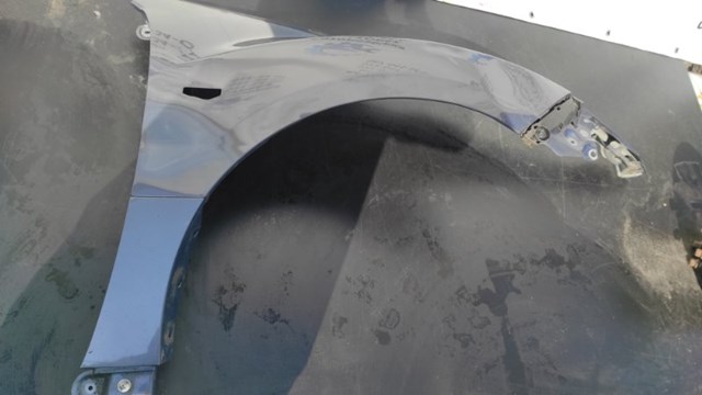 Переднє праве крило GSYD52110 MAZDA