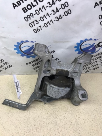 Права подушка двигуна KE6439060 MAZDA