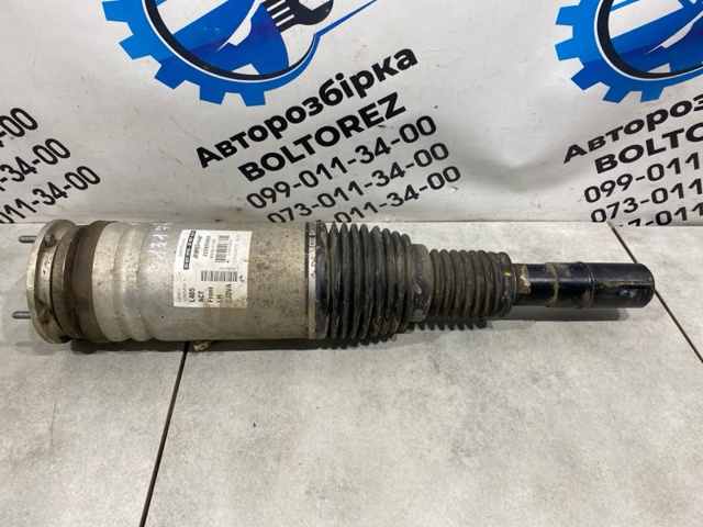 Стійка передня, ліва LR052776 LAND ROVER