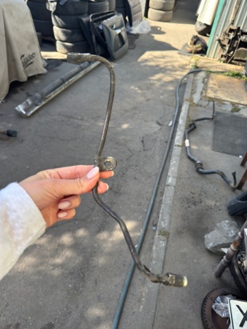 Подача масляна труба MD094735 MITSUBISHI