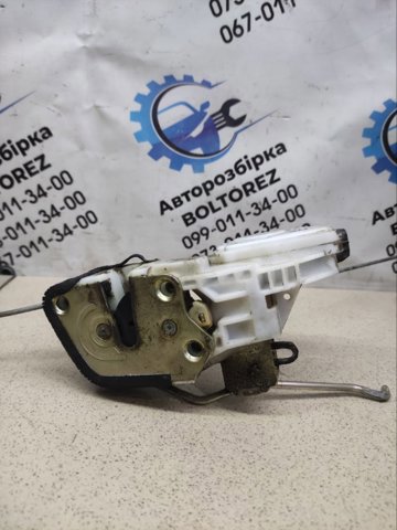 Замок дверей водія MR432139 MITSUBISHI