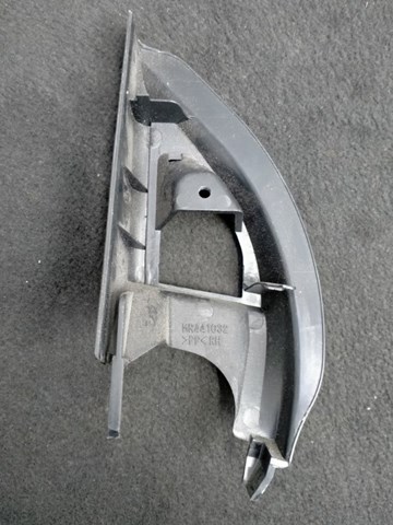 Накладка правого дзеркала заднього виду MR441632 MITSUBISHI